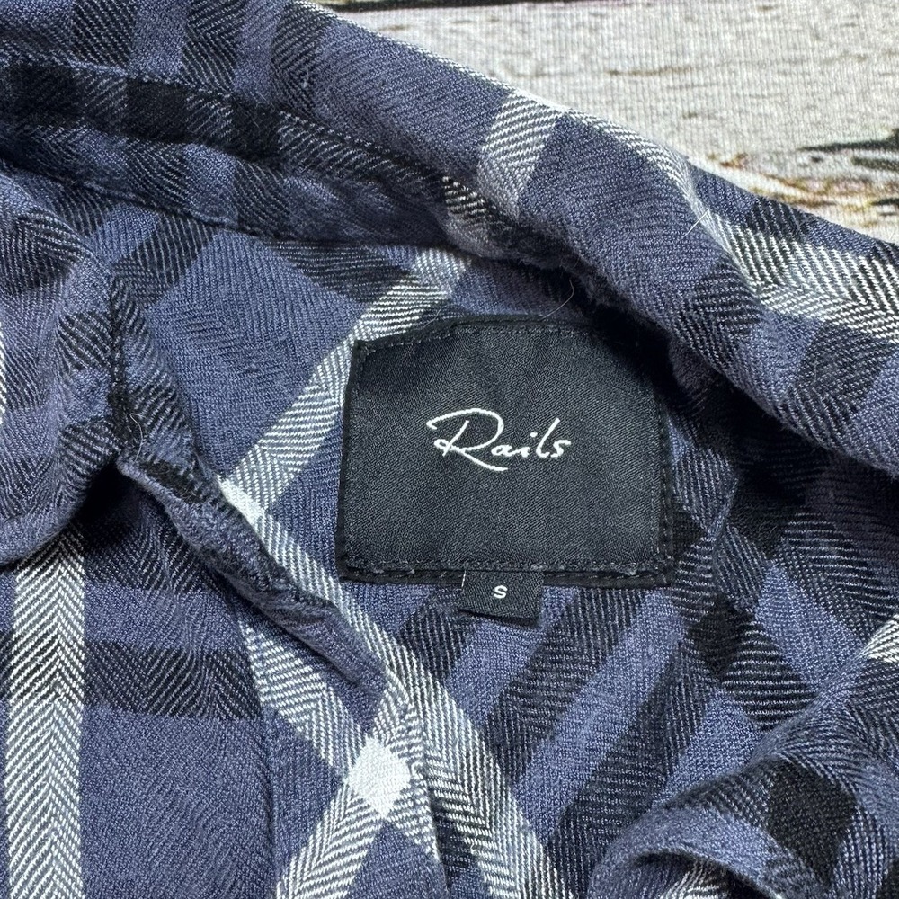 Rails Button Up Flannel Shirt Women's Small Blue Black White Plaid Long Sleeve - Picture 2 of 6